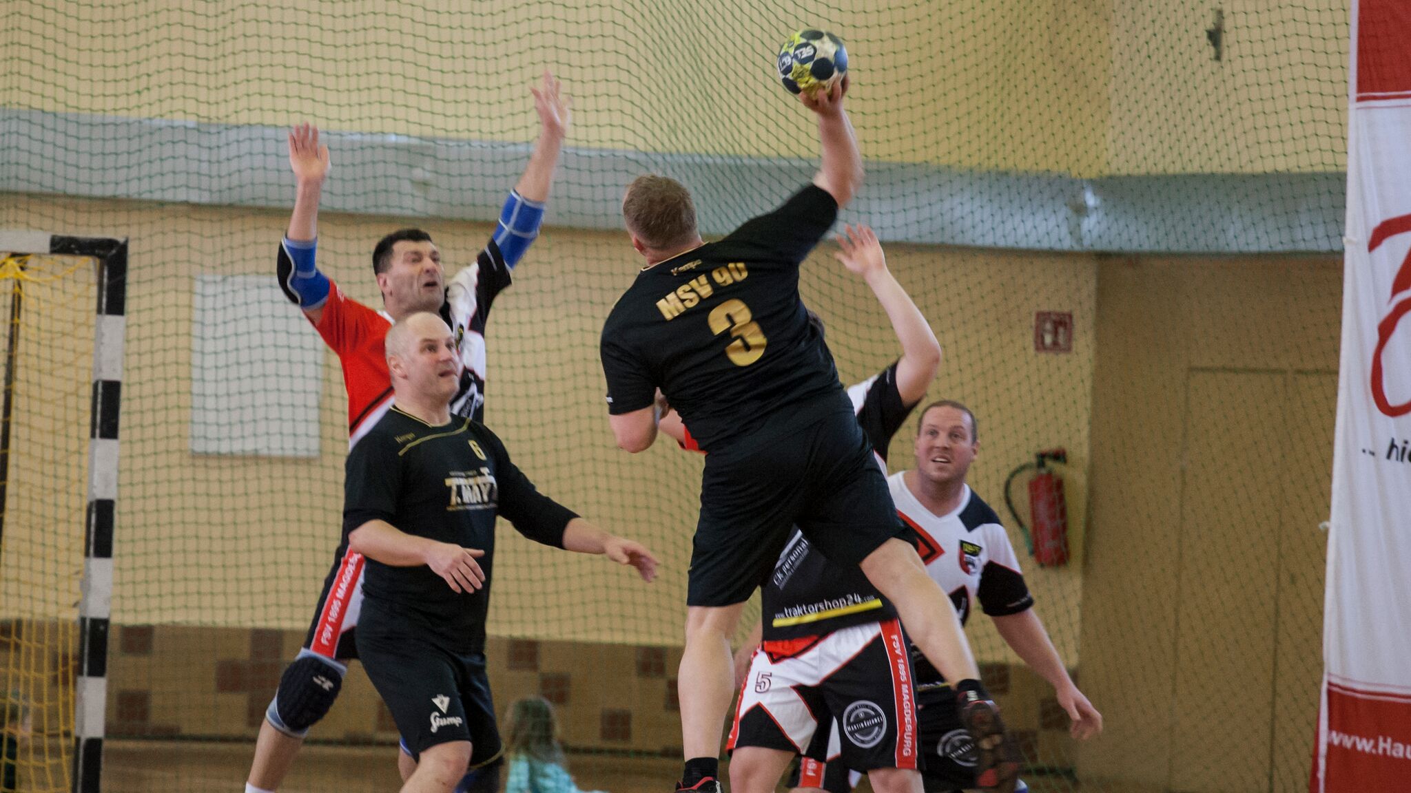 geblockt !  ---> Th. Schulze